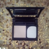 пудра Poudre Minerale Compacte от Mary Kay