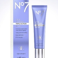 No 7 Lift & Luminate triple action Serum