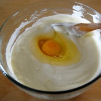 яичная маска с йогуртом