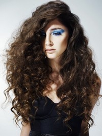 эффектные прически длинных волос 2012