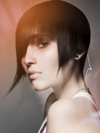 короткие стрижки на прямые волосы: мода 2011