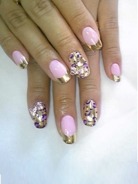 нежно-розовый nail art