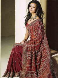 Индийское сари - чувственная одежда 